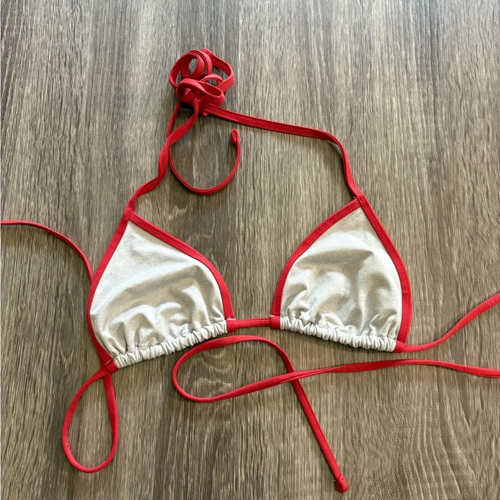 NEW Frankie’s Bikinis Nick triangle bikini top